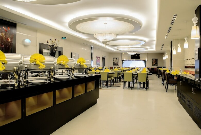 Al Safwa Tower Dar Al Ghufran Hotel