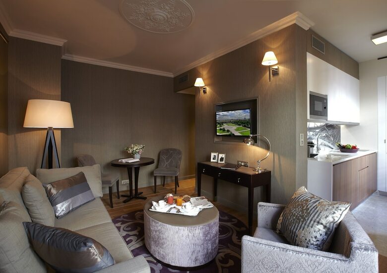 Residencia La Clef Louvre Paris By The Crest Collection