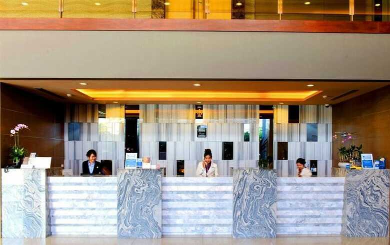 Grand Howard Hotel