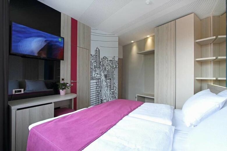 Hotel Cosmopolit