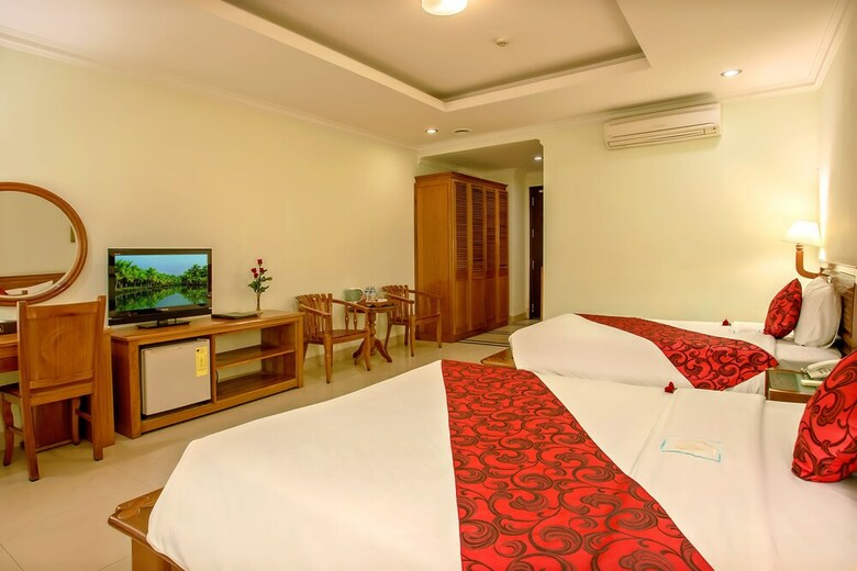 Golden Sea Hotel