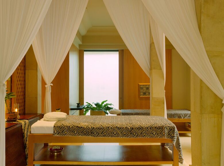 Hotel Amanjiwo