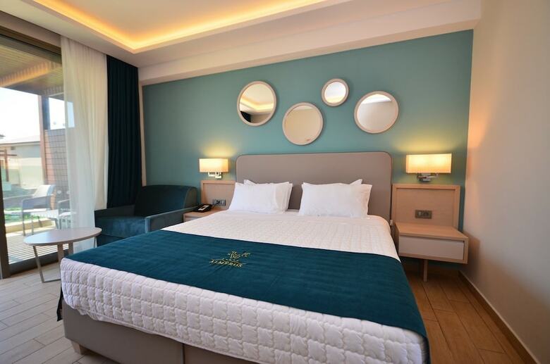 Hotel Almyros Beach