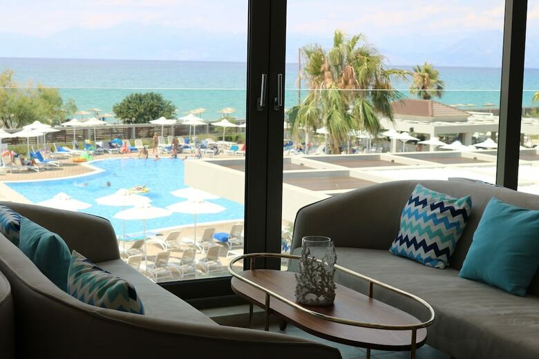 Hotel Almyros Beach
