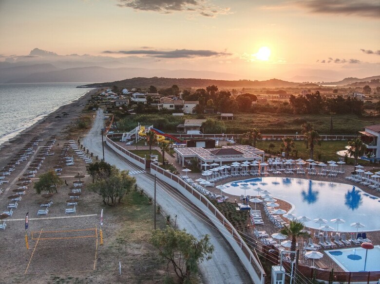 Hotel Almyros Beach