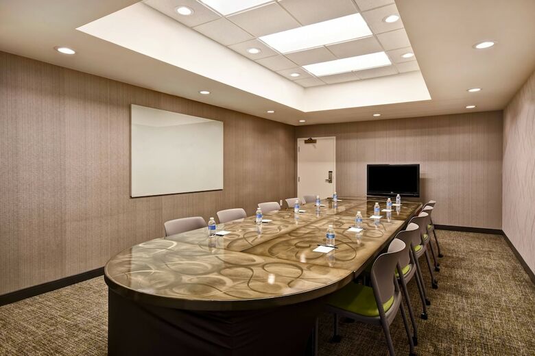 Hotel Springhill Suites By Marriott Atlanta Kennesaw
