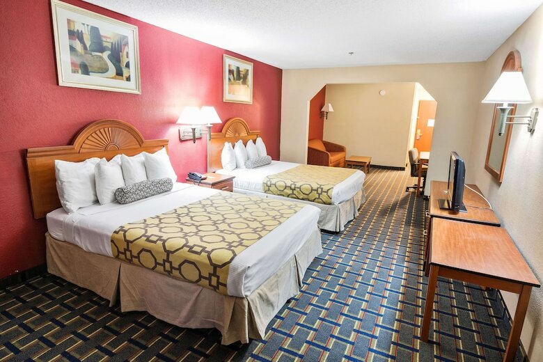 Motel Baymont By Wyndham Pooler/savannah