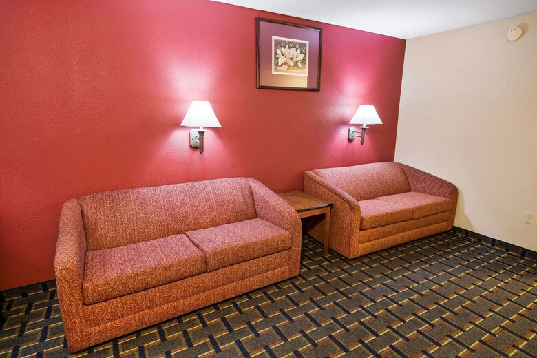 Motel Baymont By Wyndham Pooler/savannah