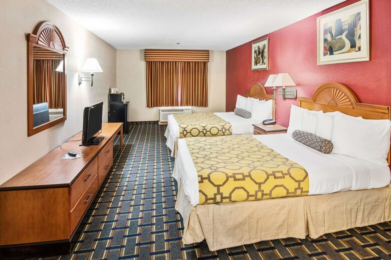 Motel Baymont By Wyndham Pooler/savannah