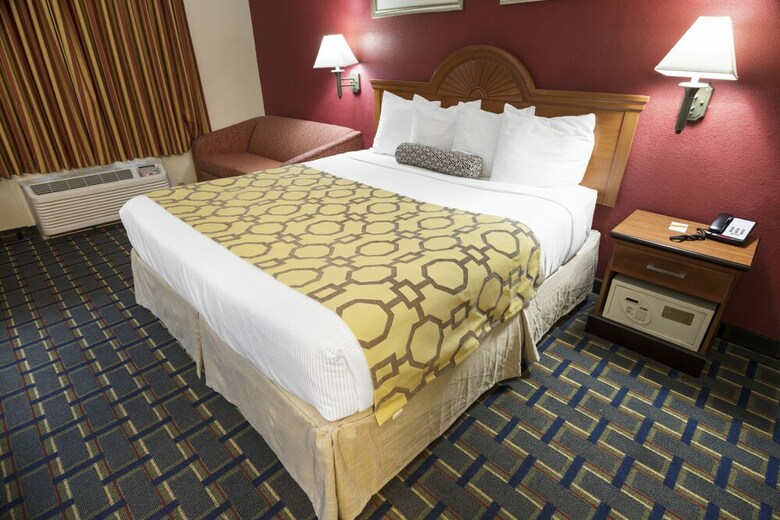 Motel Baymont By Wyndham Pooler/savannah