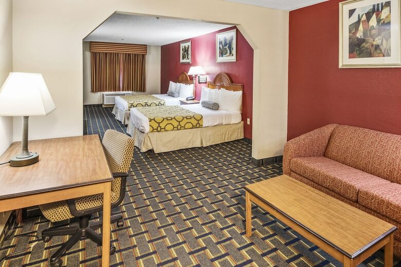 Motel Baymont By Wyndham Pooler/savannah