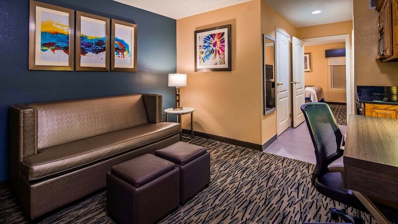 Hotel Best Western Bradbury Inn & Suites