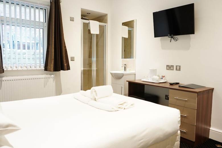 Marlborough Hotel