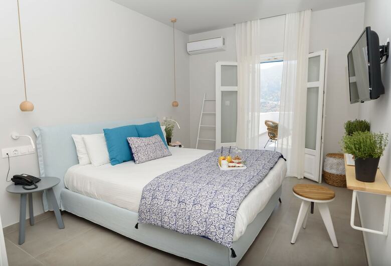 Vigla Hotel