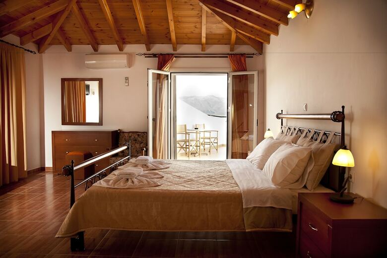 Filoxenia Hotel