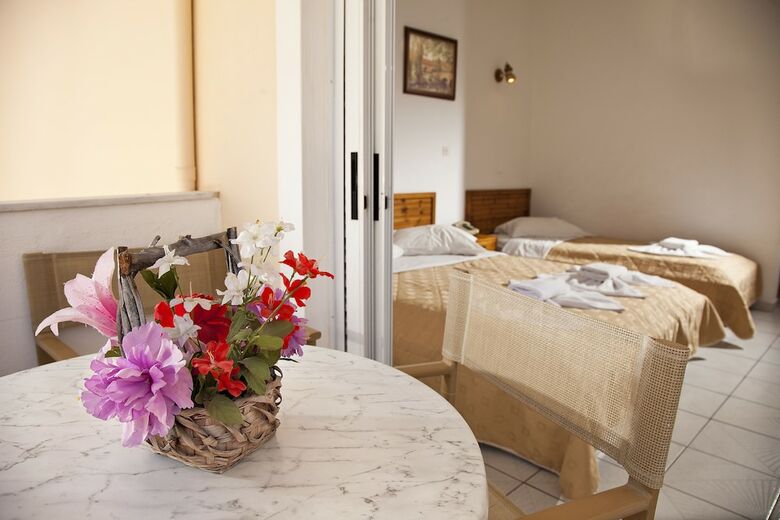 Filoxenia Hotel