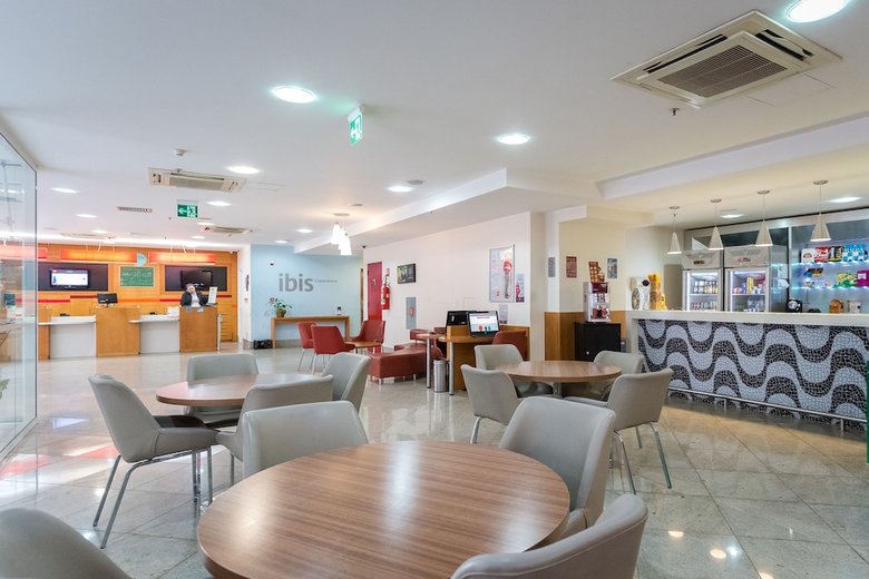 Ibis Copacabana Posto 2 Hotel