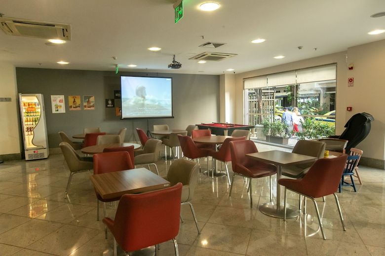 Ibis Copacabana Posto 2 Hotel