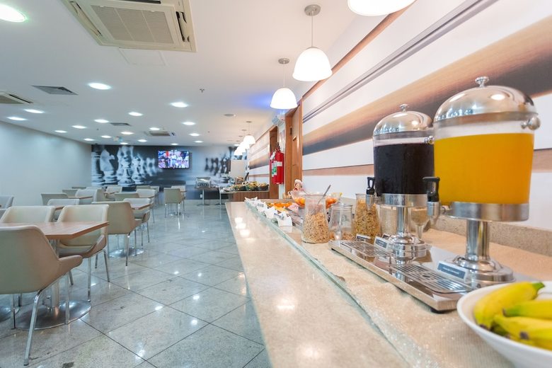 Ibis Copacabana Posto 2 Hotel