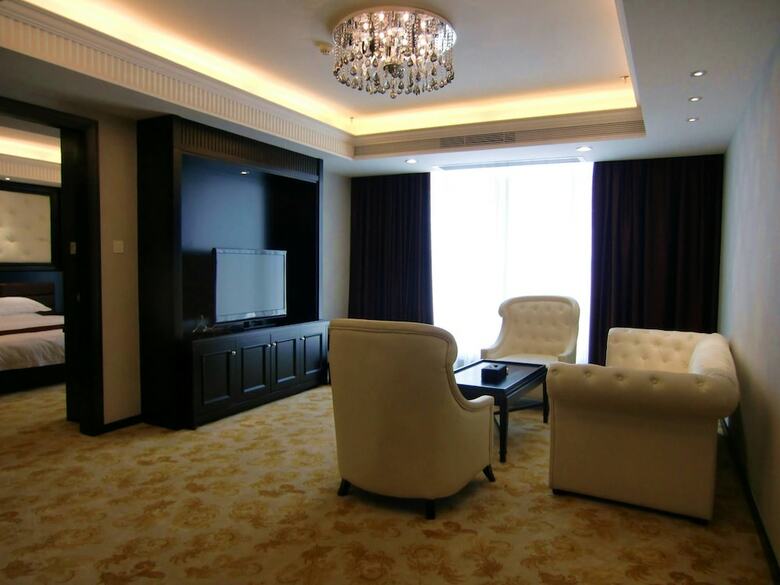 Libo Business Hotel