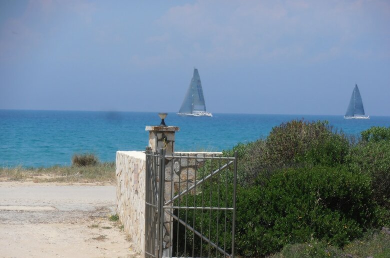 Elli Beach Apartments And Studios