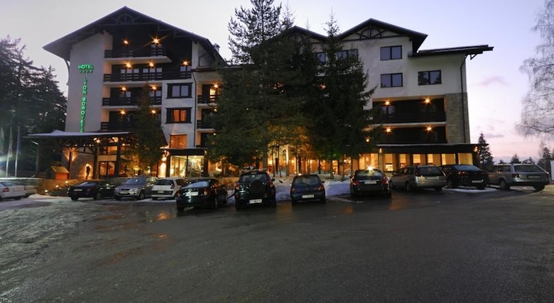 Hotel Lion