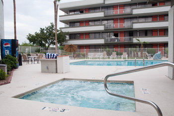 Clarion Hotel Phoenix - Chandler