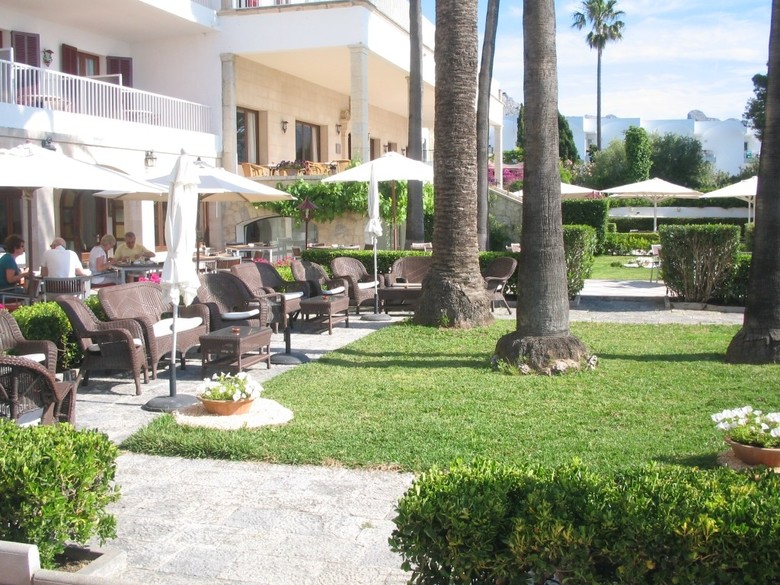 Hotel Hoposa Pollentia