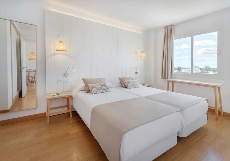 Aparthotel Club Sim�