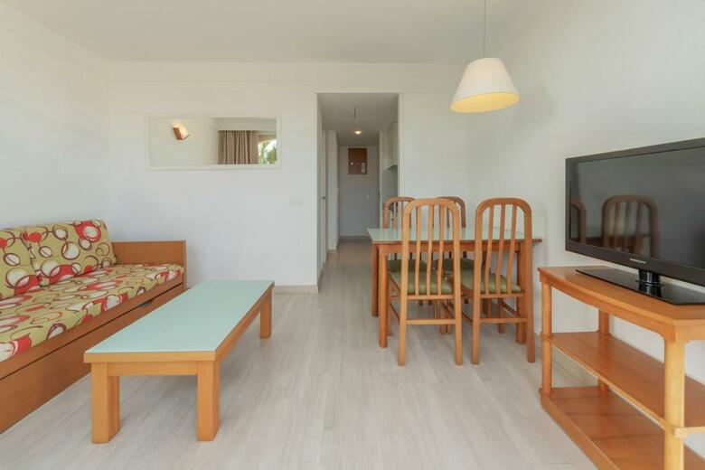 Aparthotel Club Sim�