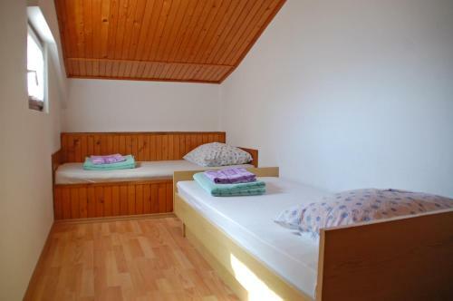 Apartments Miro