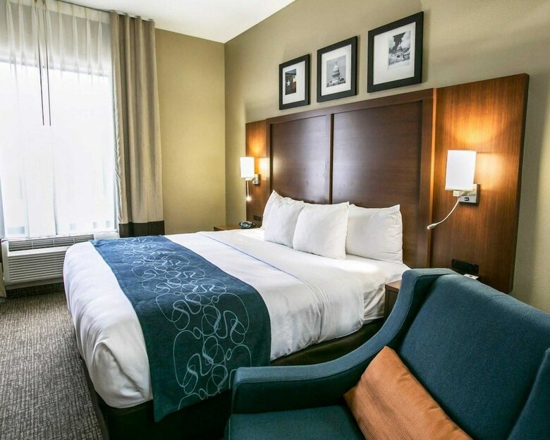 Hotel Comfort Suites Houston Nw - Vintage Park