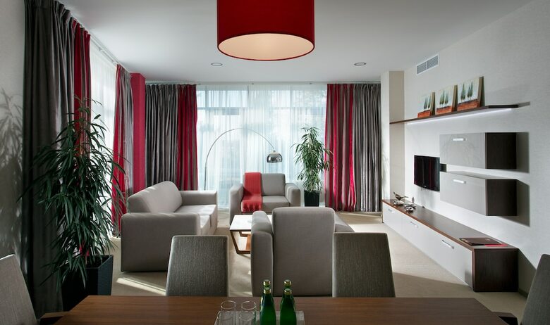 Ovis Hotel