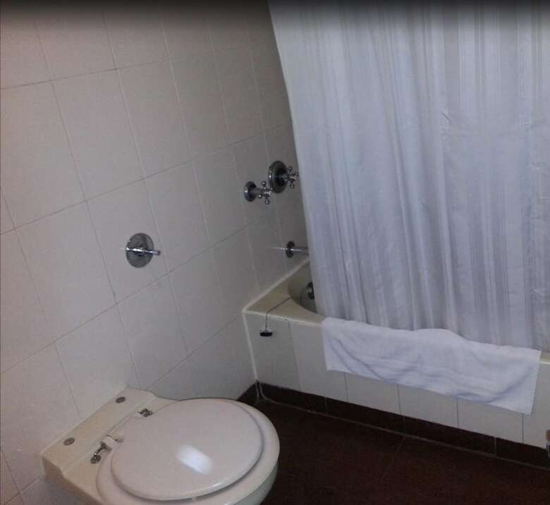 Hotel Radha Regent