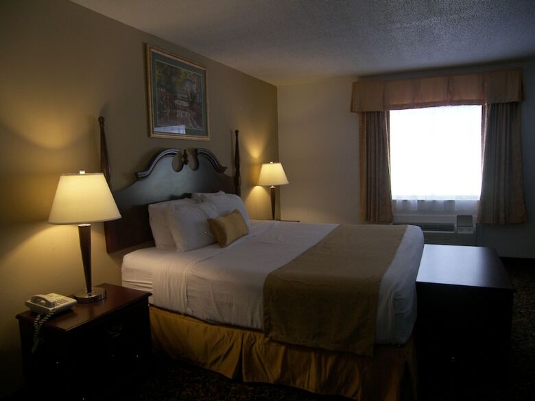 Hotel Baymont By Wyndham Mount Vernon Renfro Valley