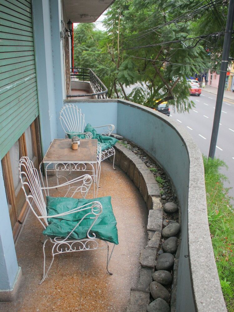 Hostal Garden House Hostel