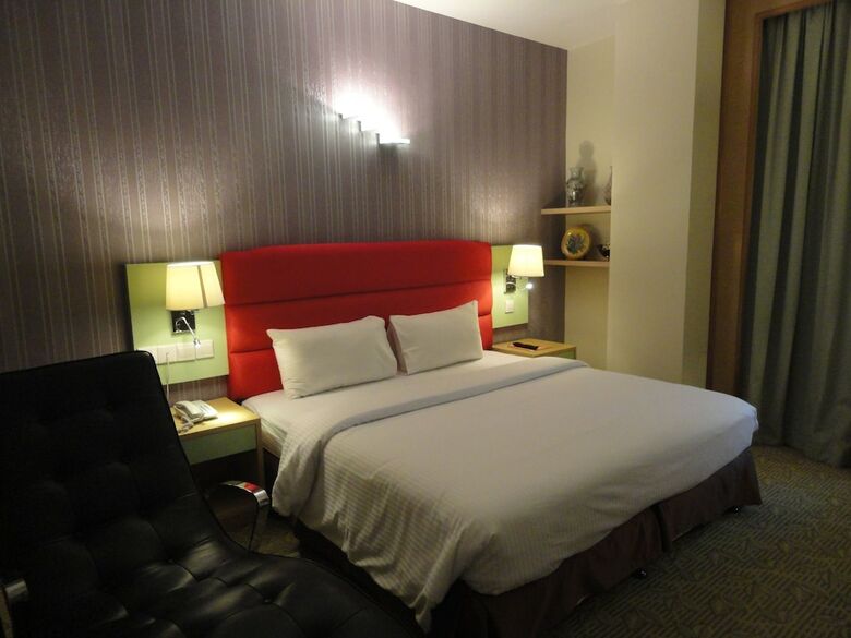 The Pavilion Hotel
