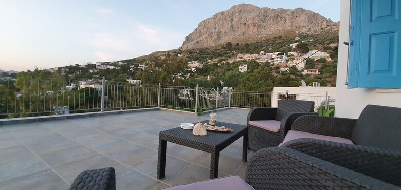Panorama Studios & Apartments