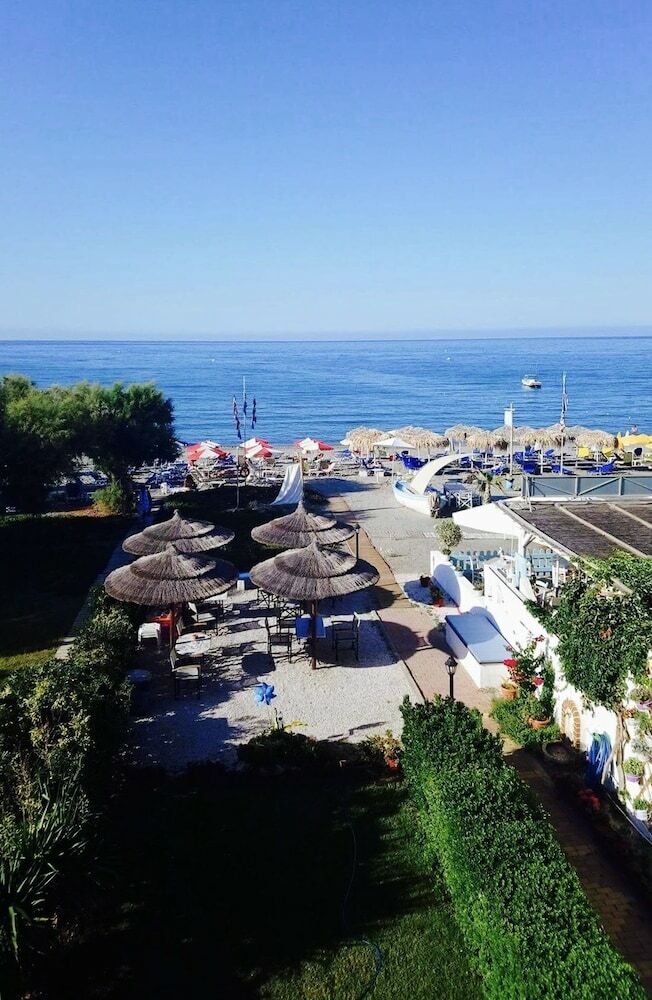 Apartamentos Katerina Seaside Studios