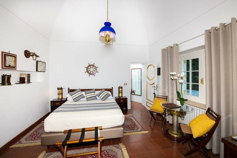 La Casa Di Peppe Guest House & Villa