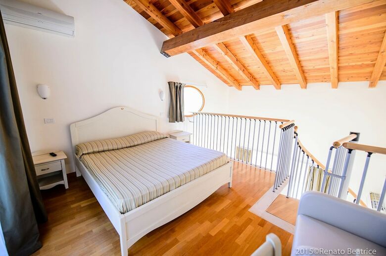 Bed & Breakfast Acasamia Wine Resort - Borgo Salella