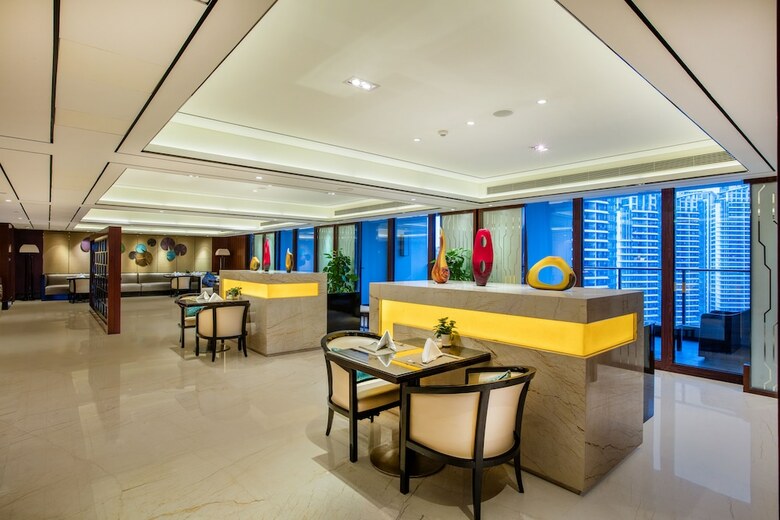 Hotel Crowne Plaza Sanya City Center