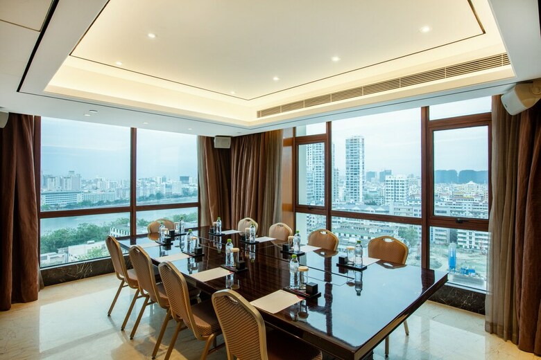 Hotel Crowne Plaza Sanya City Center