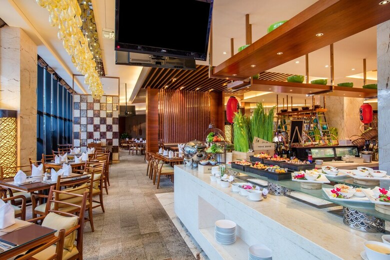 Hotel Crowne Plaza Sanya City Center