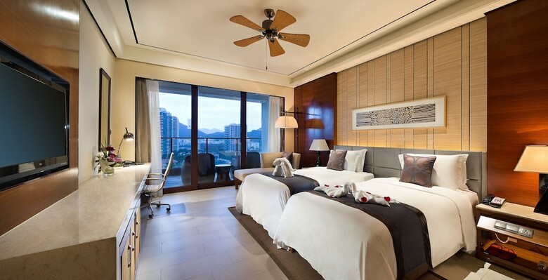 Hotel Crowne Plaza Sanya City Center