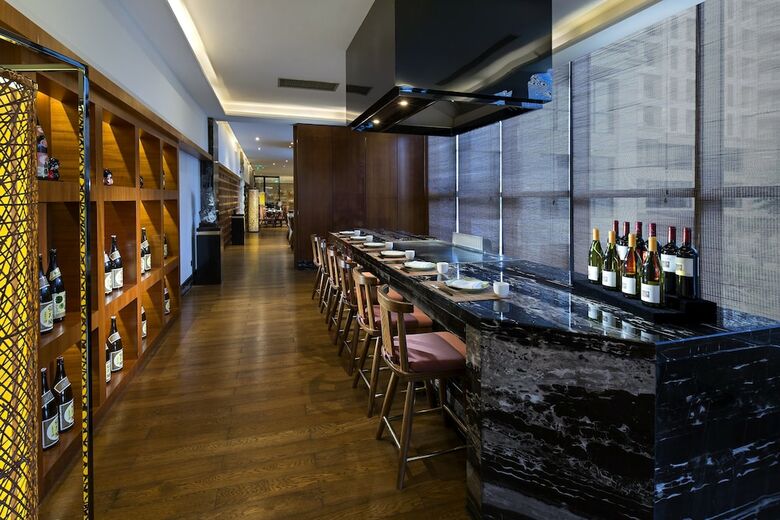 Hotel Crowne Plaza Sanya City Center