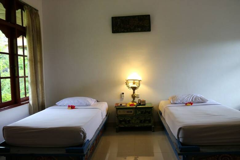 Hotel Puri Bunga Cottages