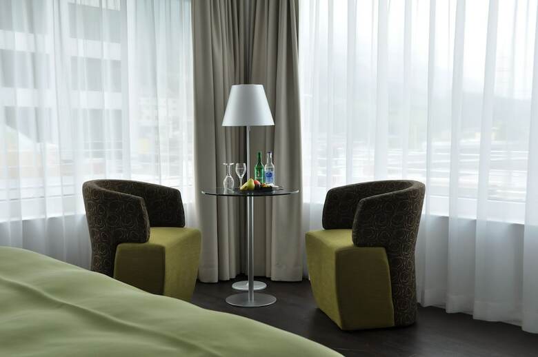 City West Hotel & Restaurant