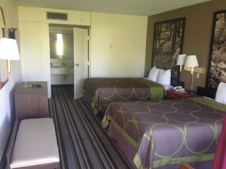Motel Super 8 By Wyndham Valdosta Mall