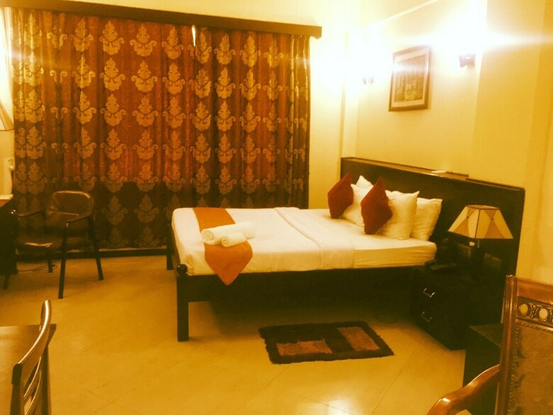 Hotel Sapphire